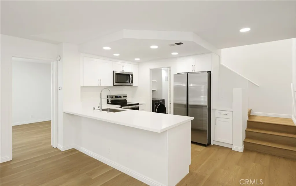 Additional image 58 of 446 Fallingstar, Irvine, CA 92614