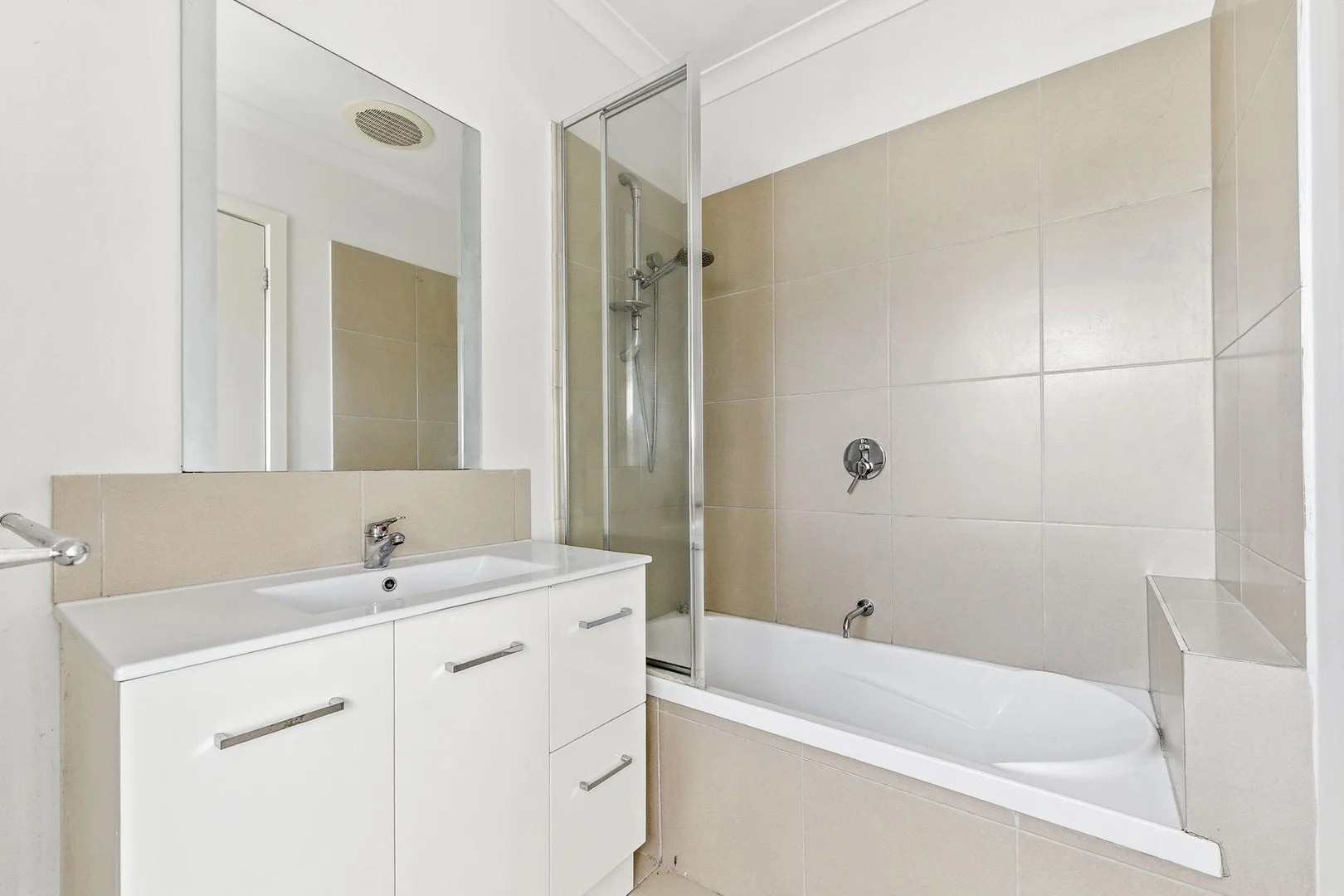 Additional image 6 of 2/120-122 Buckley Street, Noble Park VIC 3174