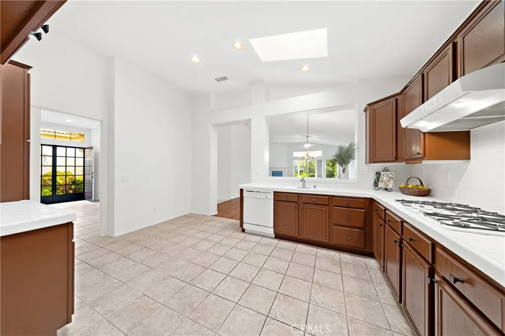 Additional image 80 of 24175 Via Llano, Murrieta, CA 92562