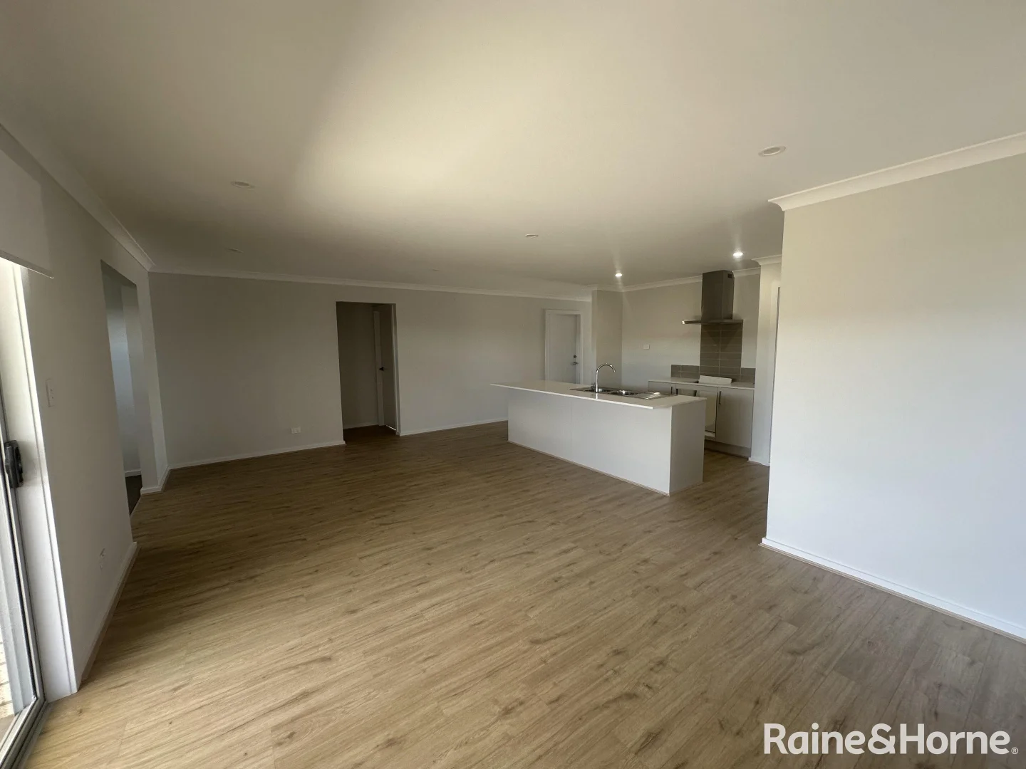 Additional image 8 of 10 Eva Place, Murray Bridge SA 5253