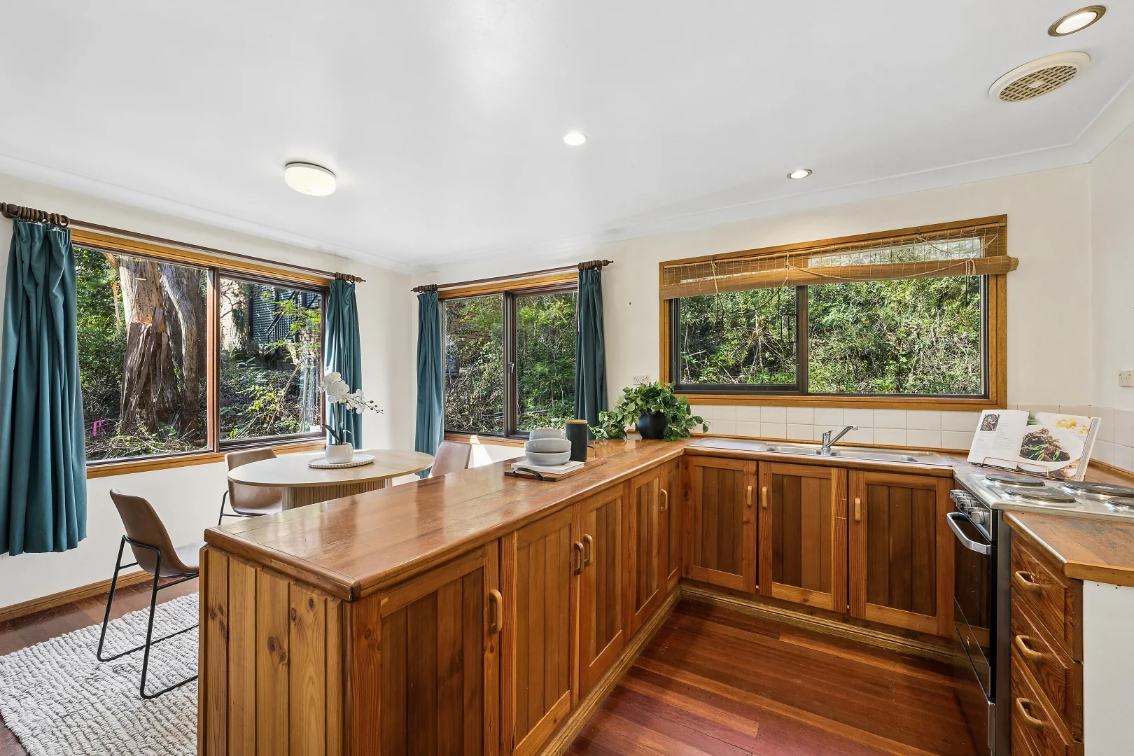 Additional image 3 of 38 Neale Street, Katoomba NSW 2780