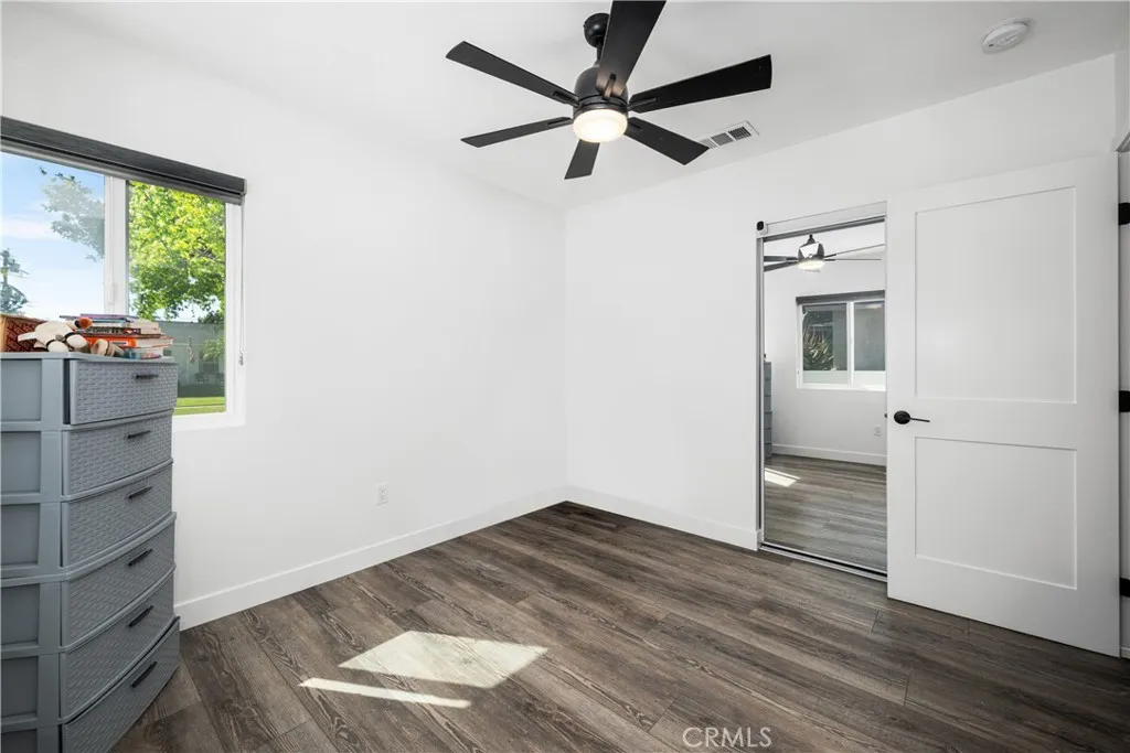 Additional image 142 of 3246 N Marwick Ave, Long Beach, CA 90808