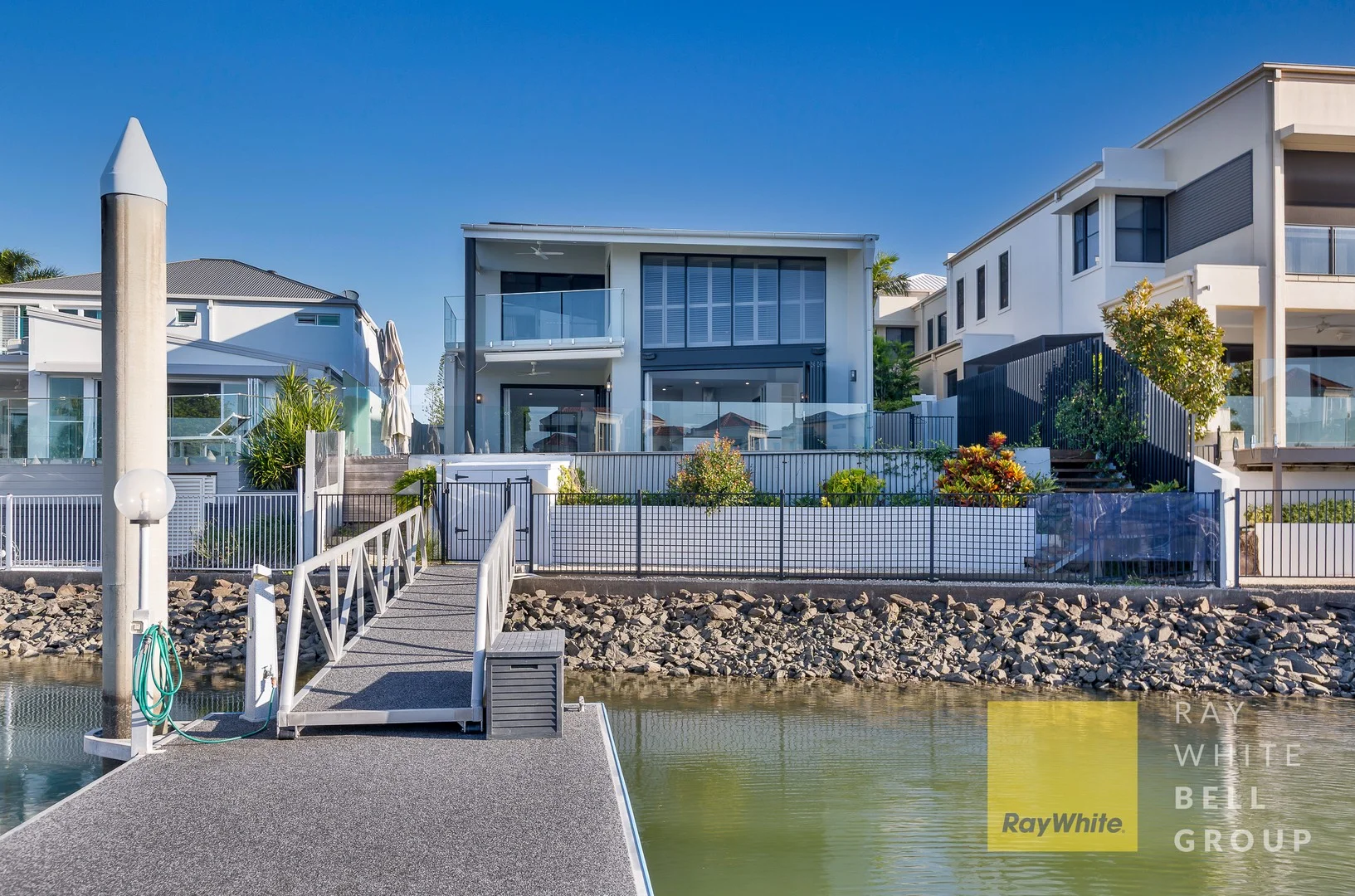 8075 Riverside Drive, Sanctuary Cove QLD 4212