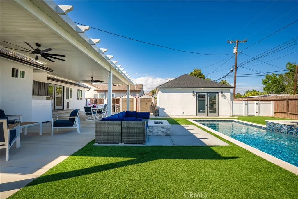 Additional image 139 of 3246 N Marwick Ave, Long Beach, CA 90808