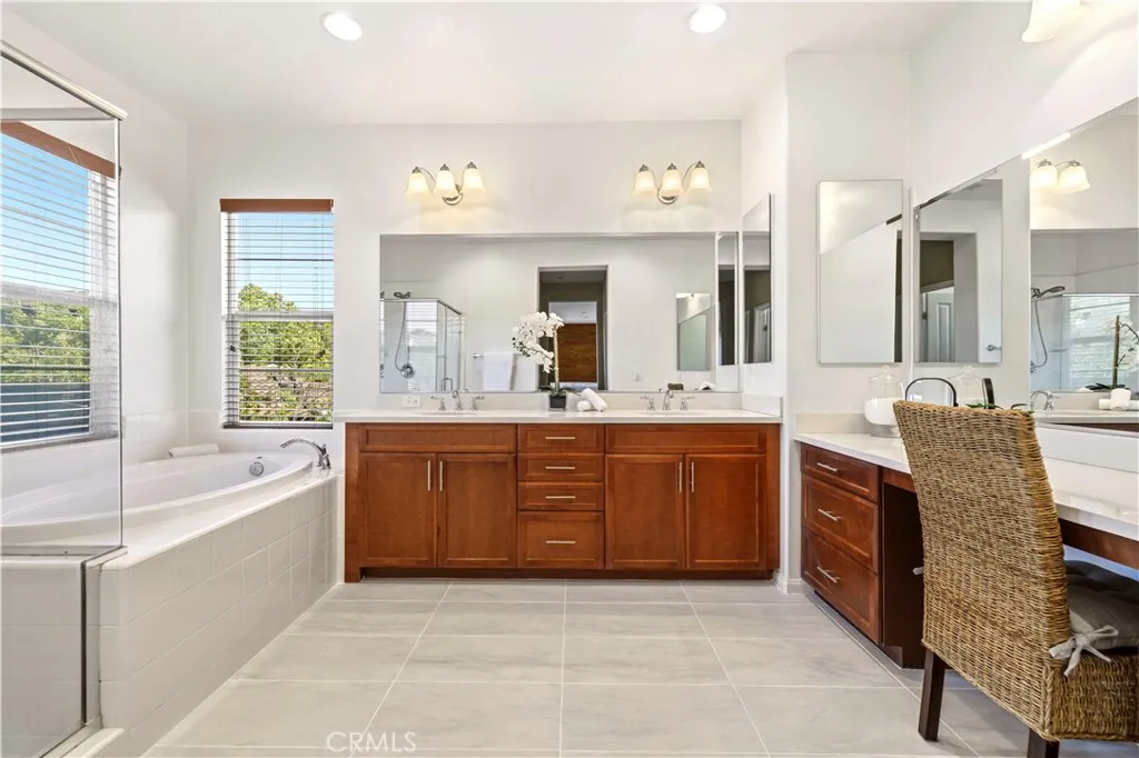 Additional image 82 of 28613 Stonegate Court, Valencia, CA 91354