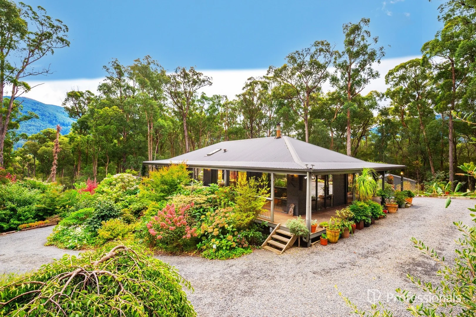 31 Lyrebird Avenue, East Warburton VIC 3799
