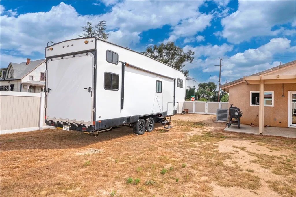 Additional image 32 of 987 N California Ave, Beaumont, CA 92223