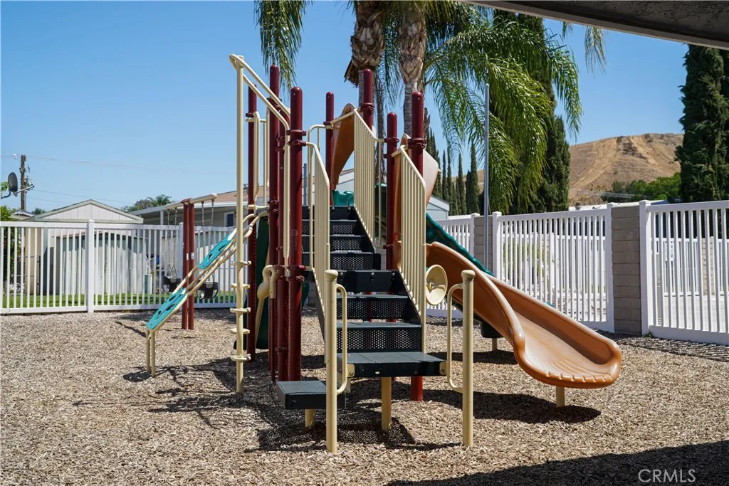 Additional image 38 of 777 S Temescal St Unit 120, Corona, CA 92879