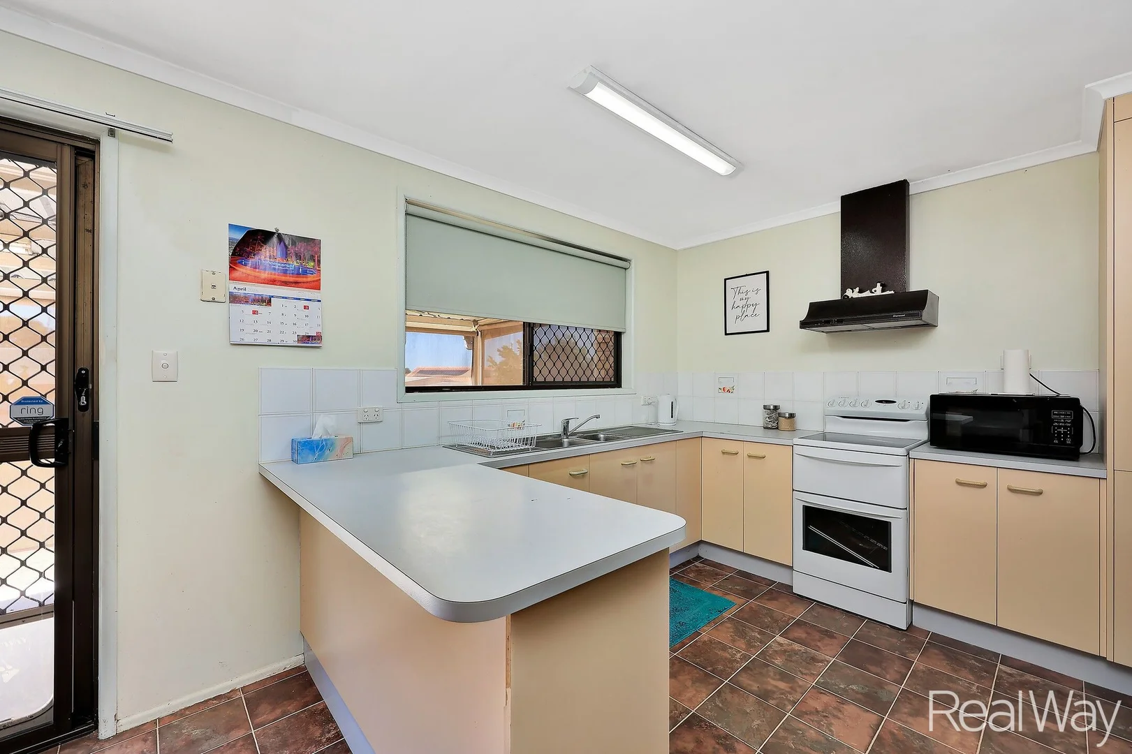 Additional image 8 of 100 Dittmann Road, Avoca QLD 4670
