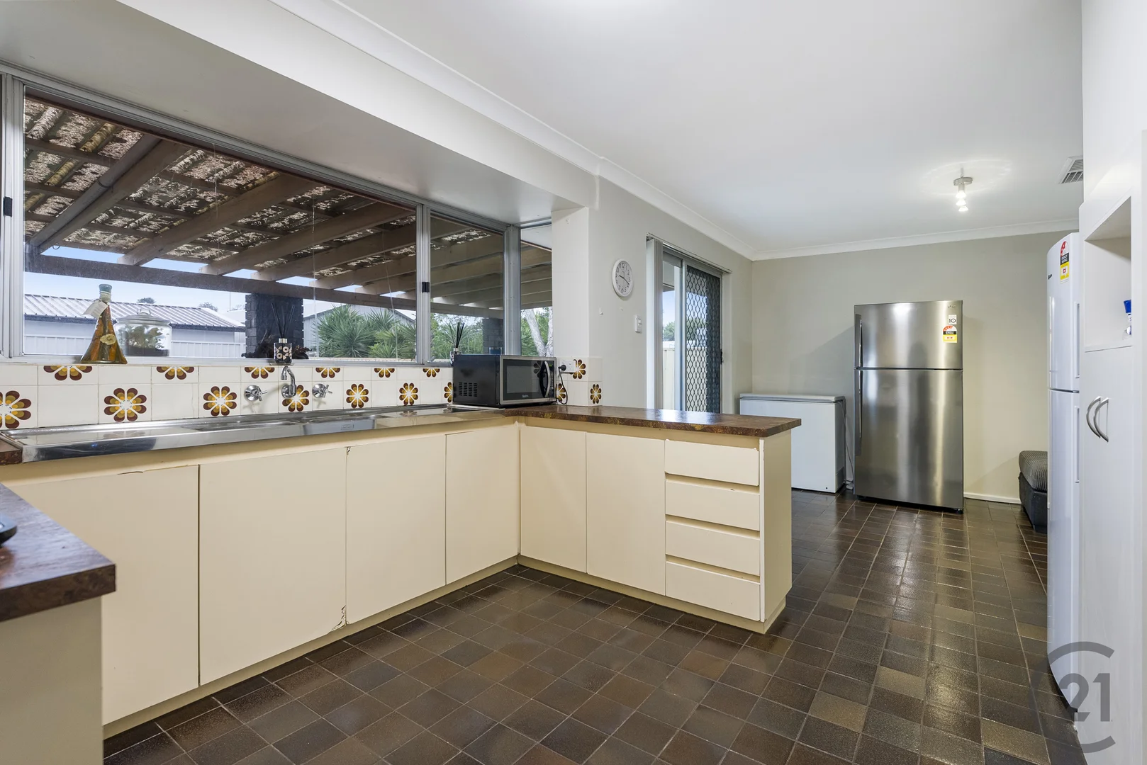 Additional image 6 of 10 Scrivener Place, Halls Head WA 6210