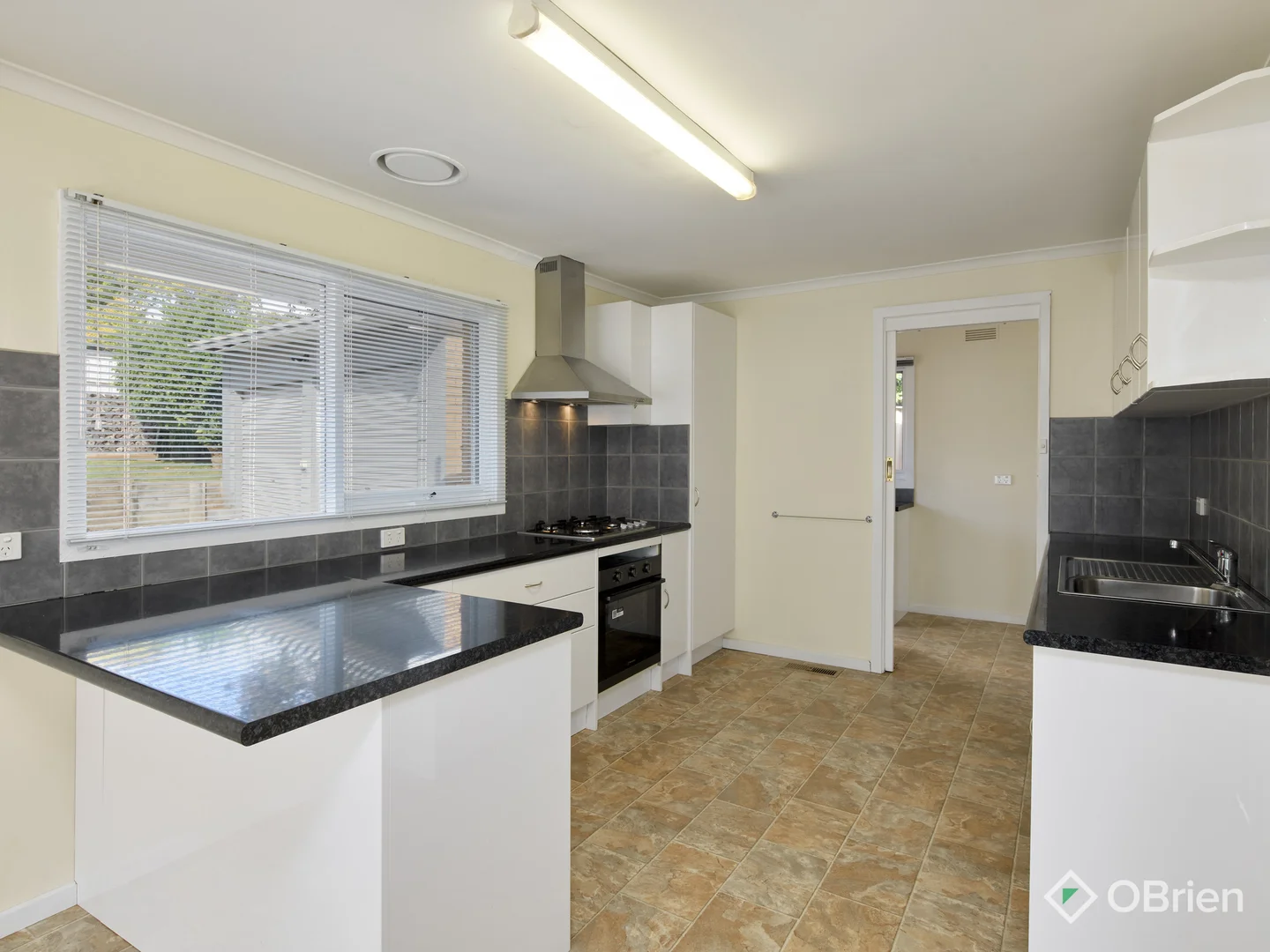 Additional image 2 of 6 Russell Street, Drouin VIC 3818