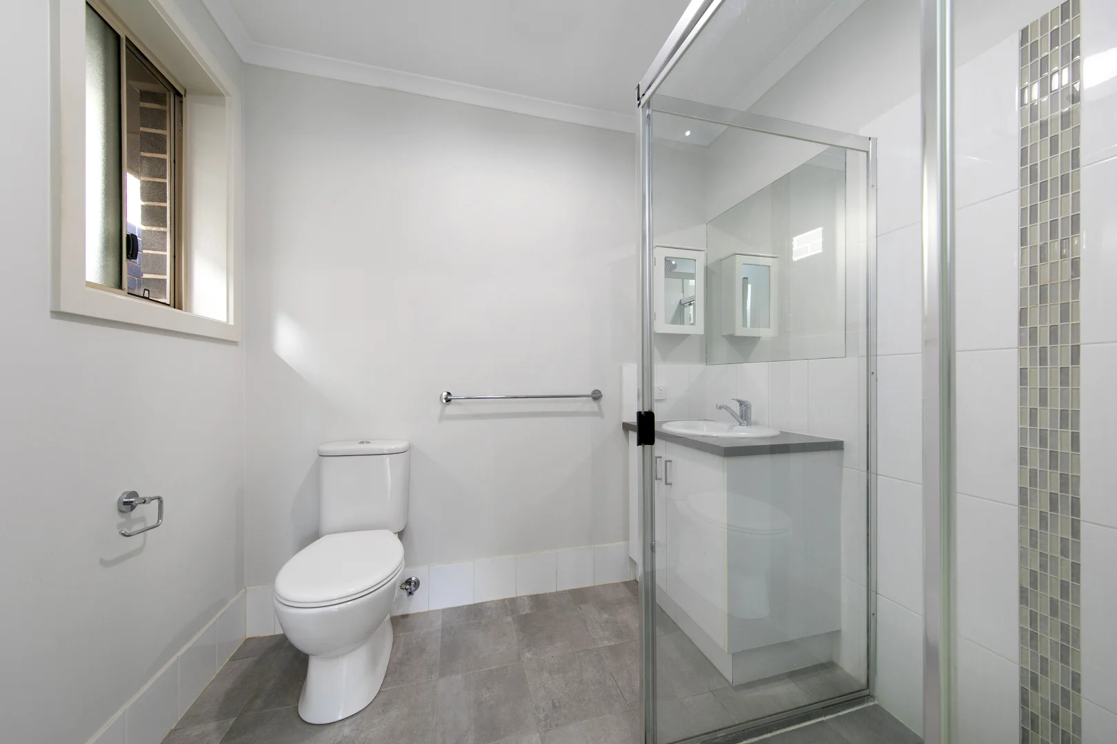 Additional image 9 of 2/15 Holland Way, Evanston SA 5116
