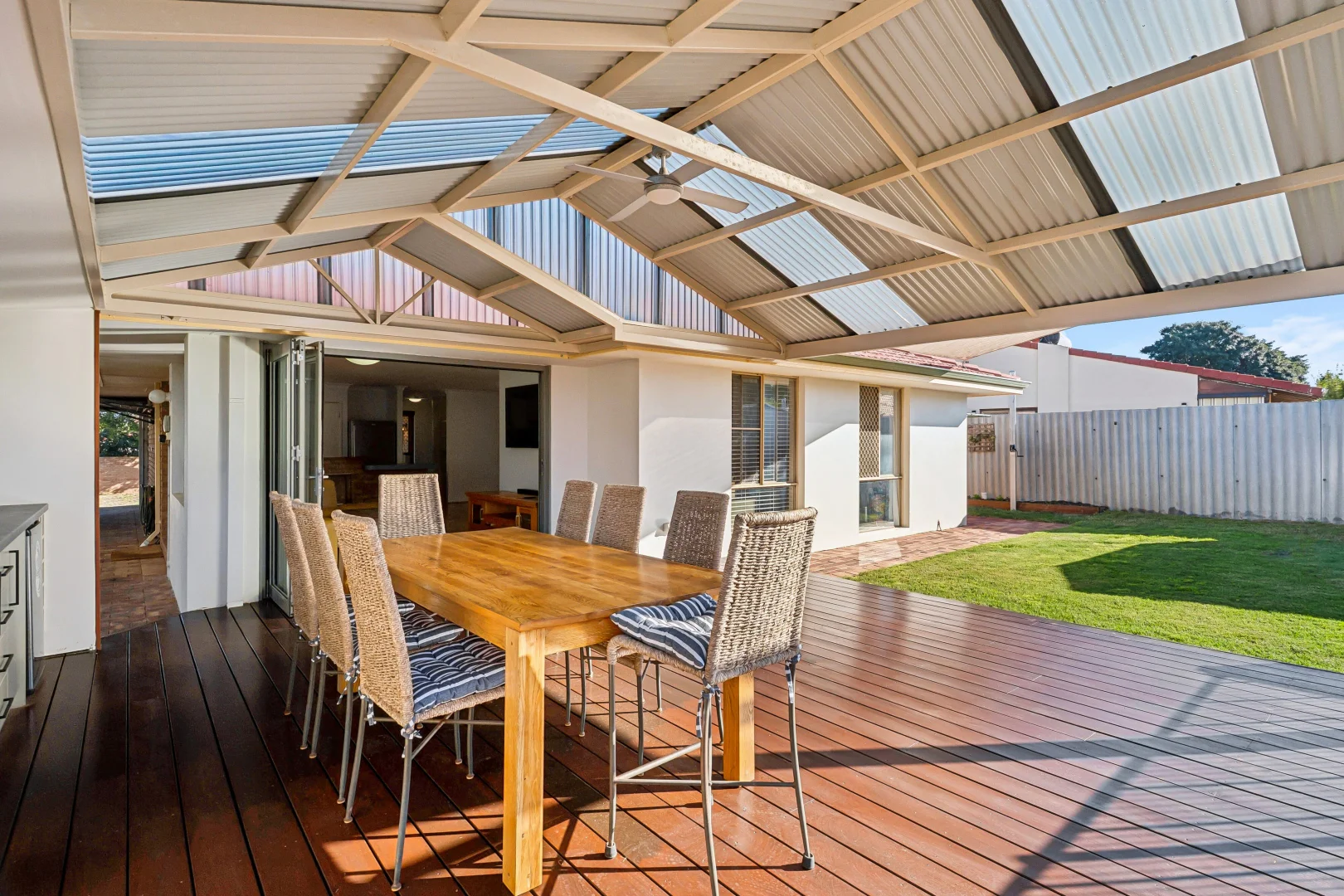 Additional image 16 of 1 Seaton Close, Halls Head WA 6210