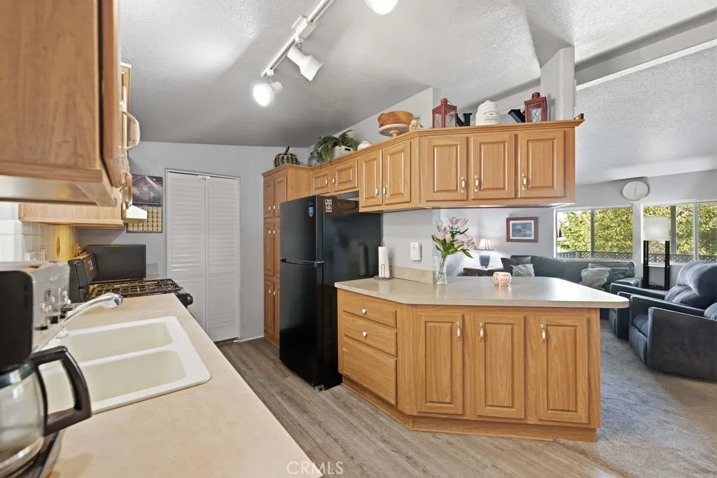 Additional image 40 of 40701 W Rancho Vista Boulevard Unit 103, Palmdale, CA 93551