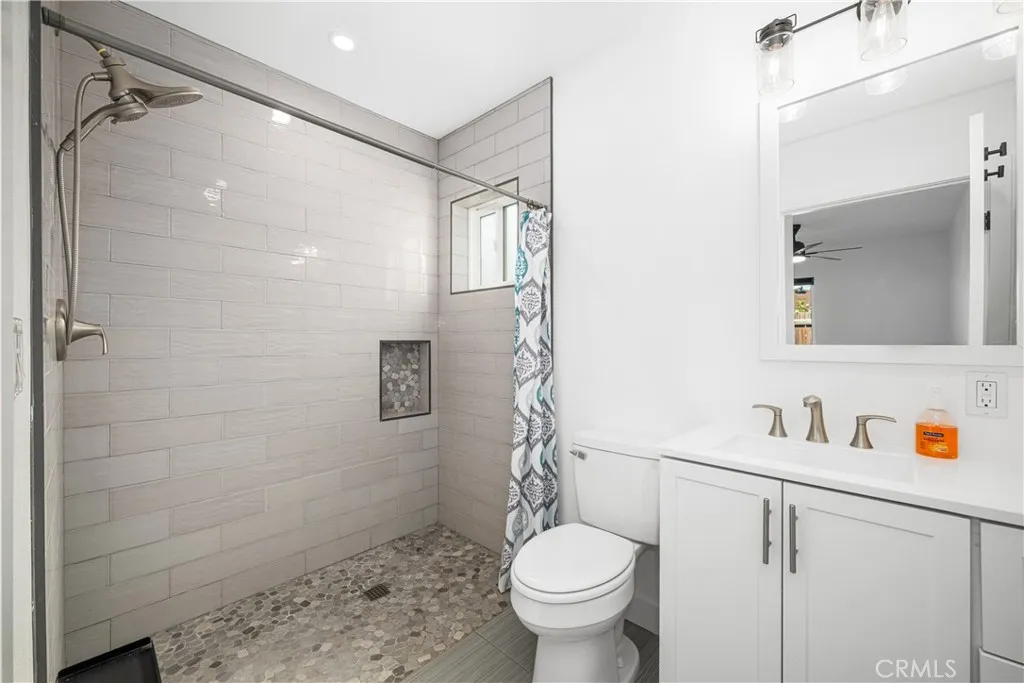 Additional image 53 of 3246 N Marwick Ave, Long Beach, CA 90808
