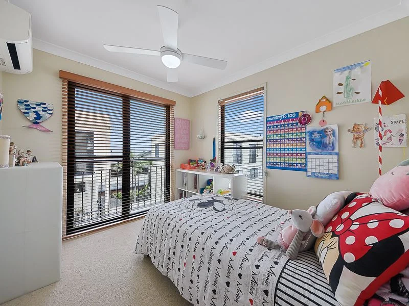 Additional image 4 of 10/16-18 Georgina Street, Woody Point QLD 4019