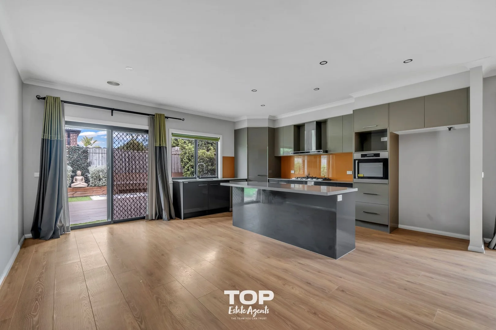 Additional image 2 of 51 Thoroughbred Drive, Clyde North VIC 3978