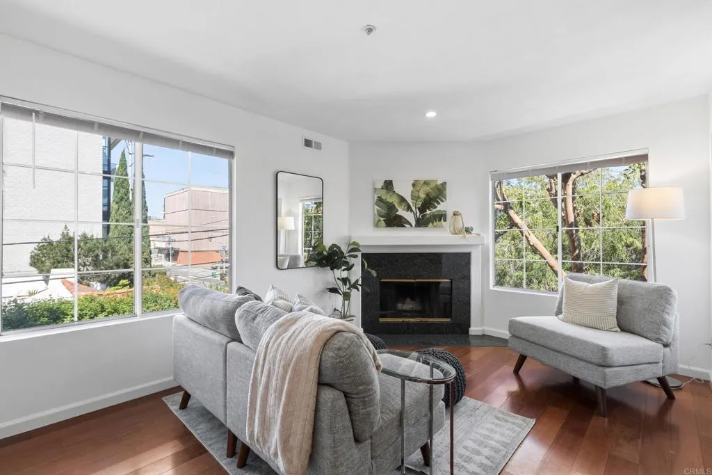 Additional image 5 of 727 Robinson Ave Unit C, San Diego, CA 92103
