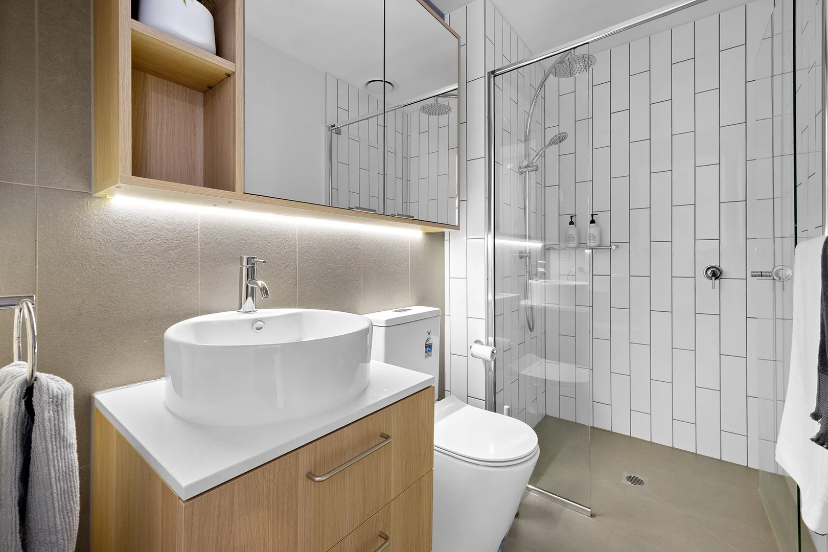 Additional image 9 of 604/79 Market Street, South Melbourne VIC 3205