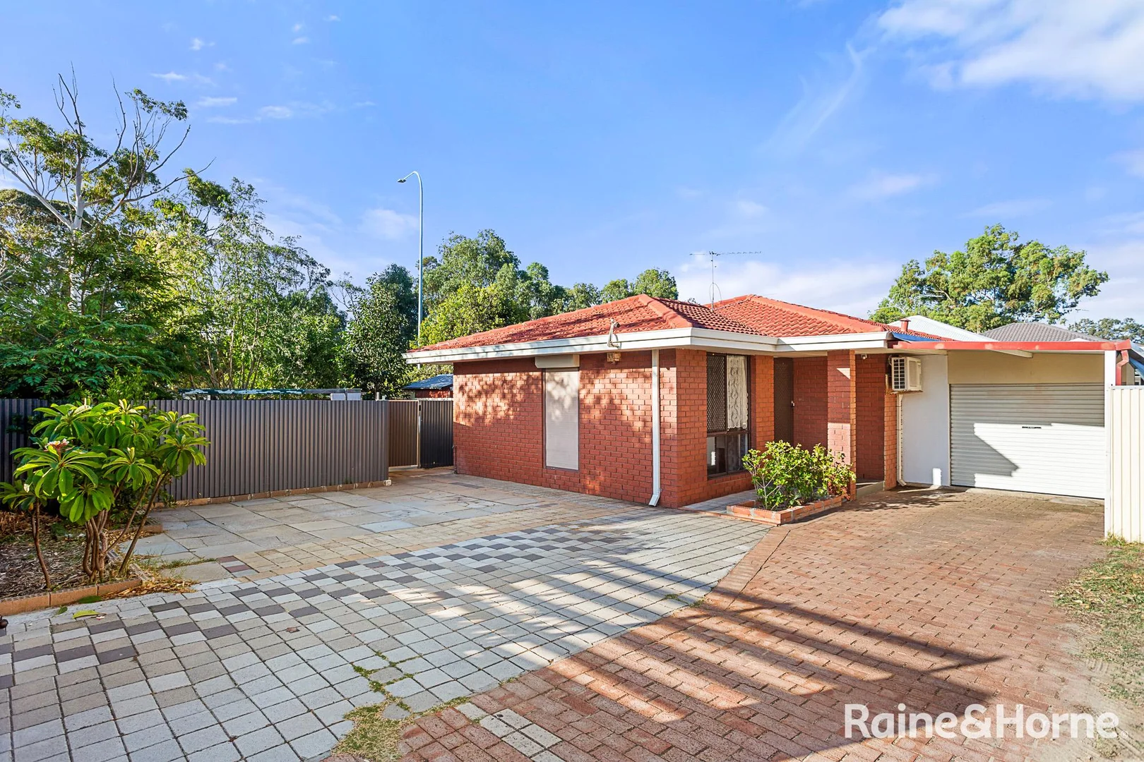 Additional image 30 of 35 Mercer Way, Balga WA 6061