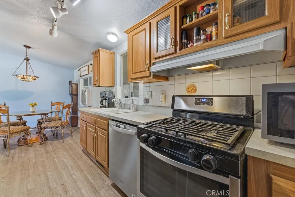 Additional image 10 of 40701 W Rancho Vista Boulevard Unit 103, Palmdale, CA 93551