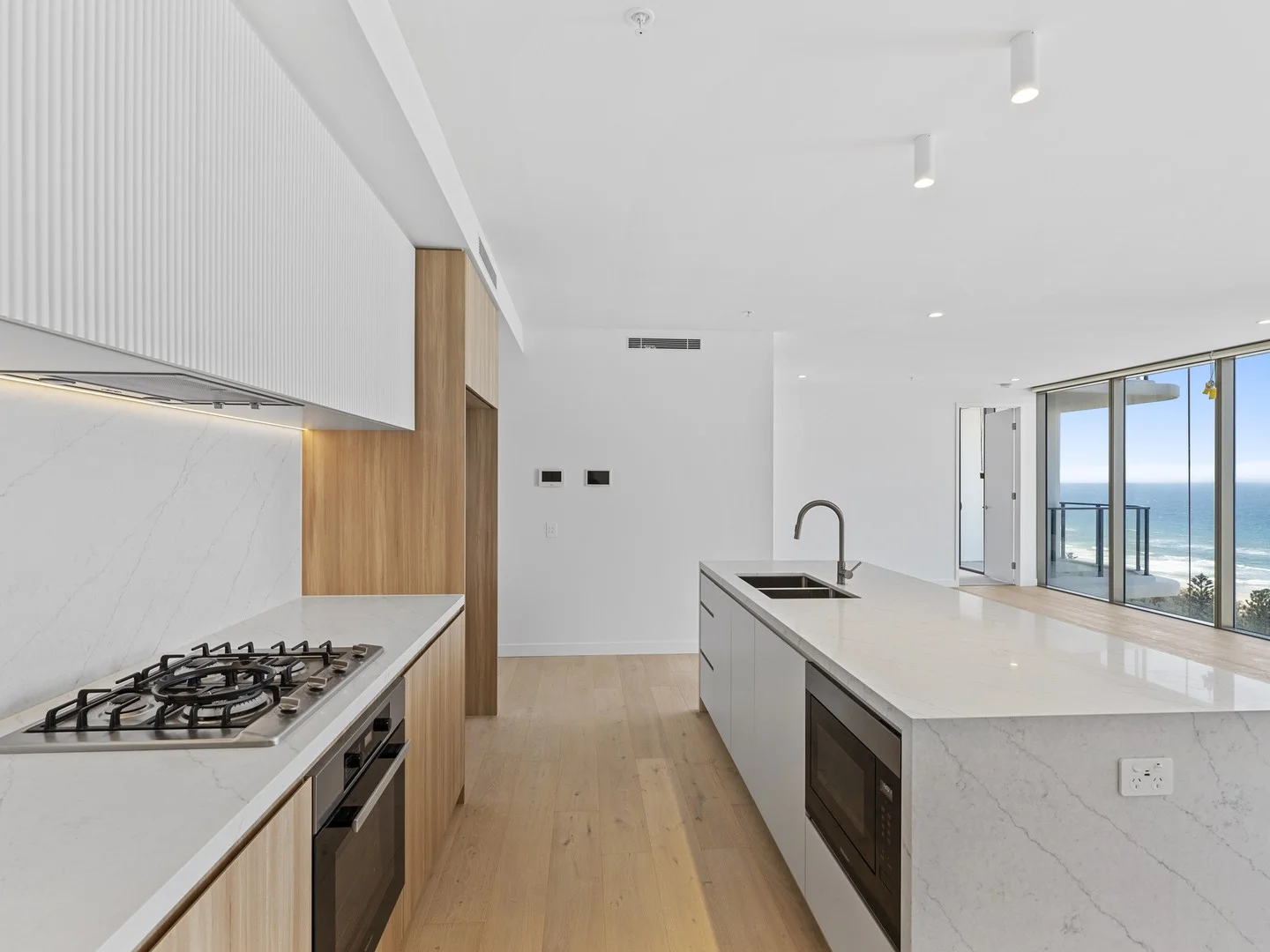1302/15 Peerless Ave, Mermaid Beach QLD 4218