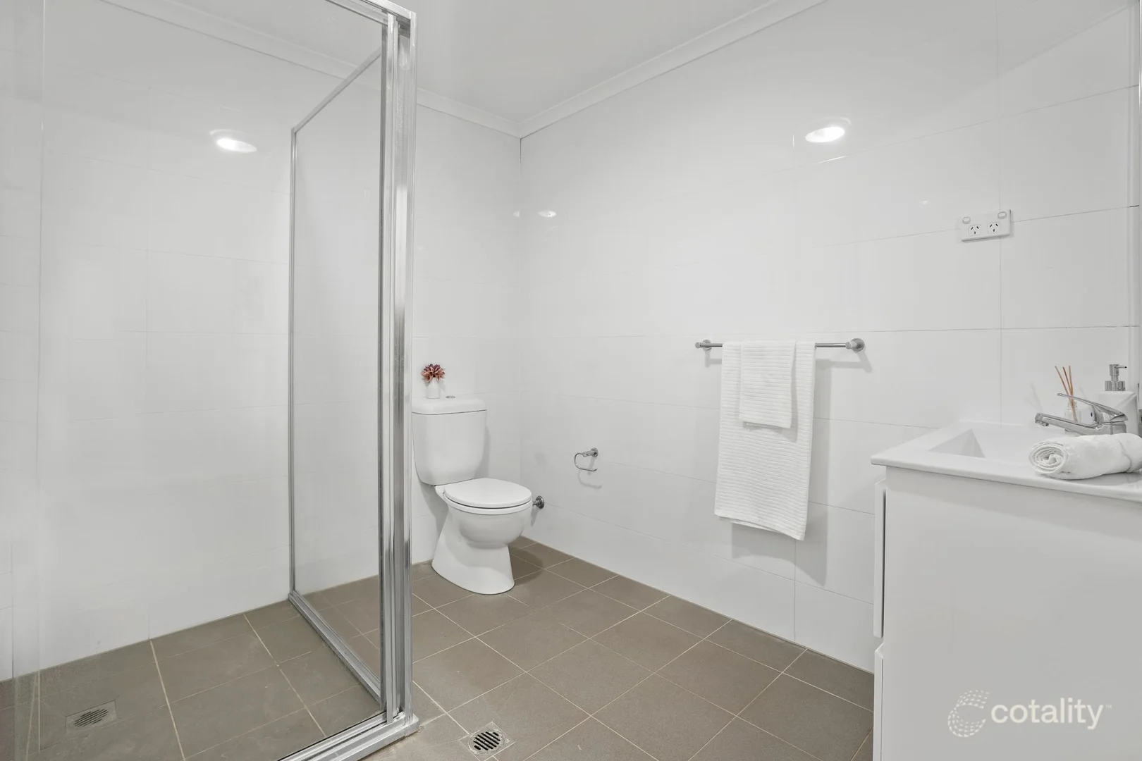 Additional image 8 of 14/12 Post Office Street, Carlingford NSW 2118