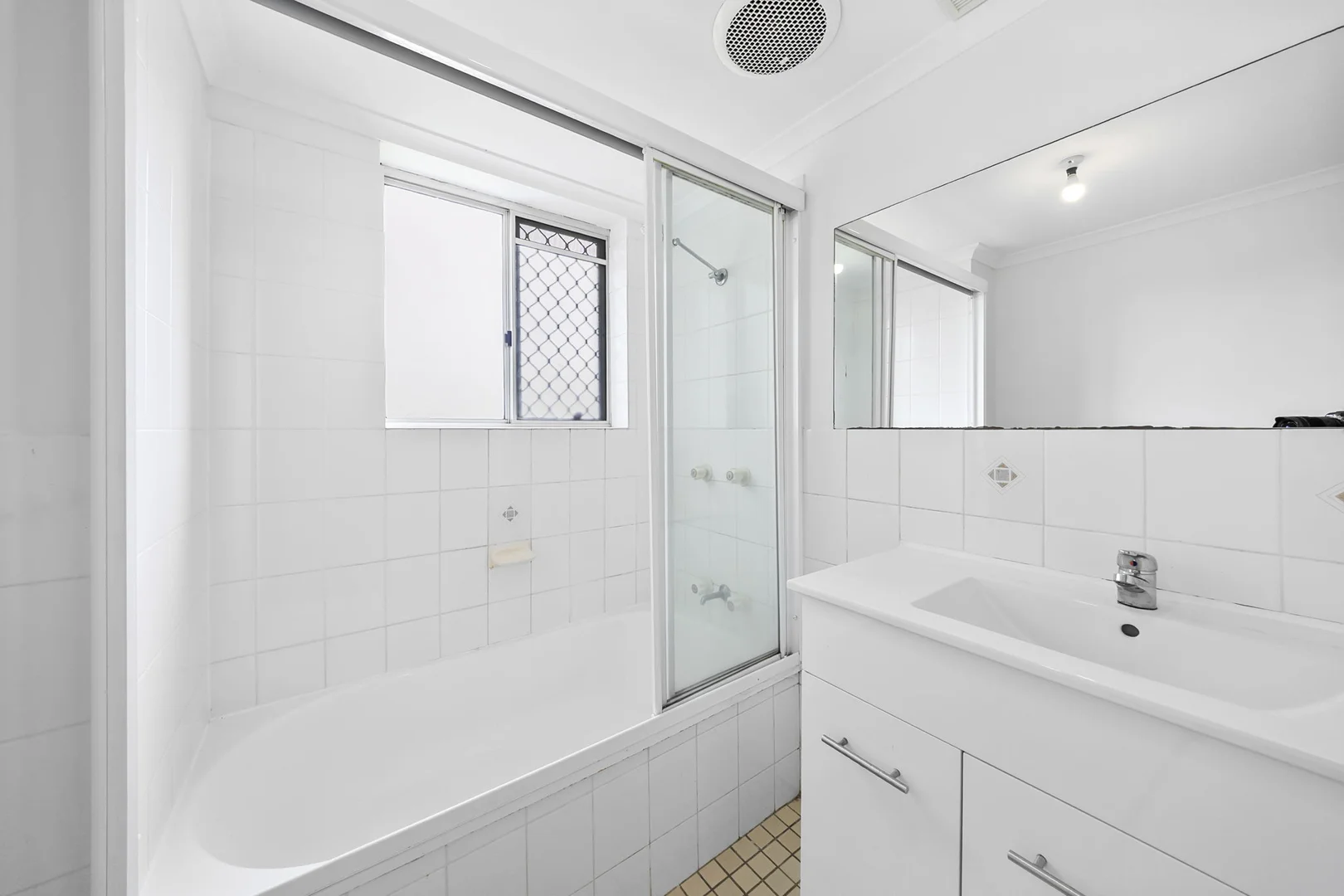 Additional image 7 of 3/64 Jellicoe Street, Coorparoo QLD 4151
