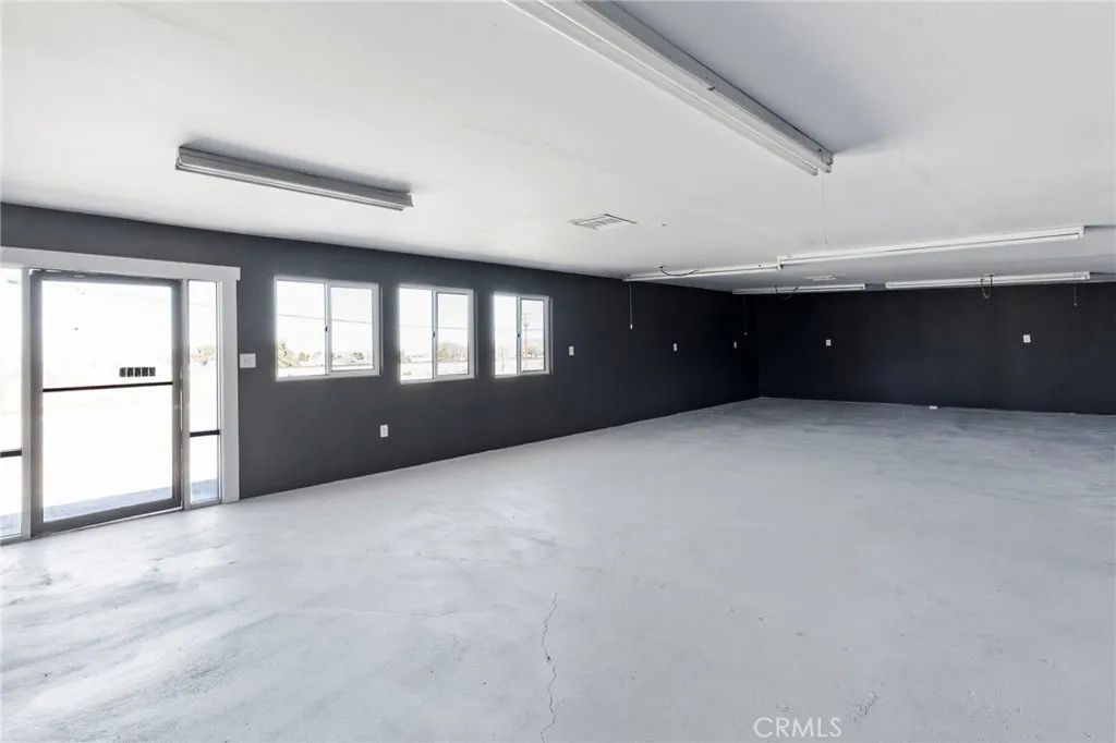 Additional image 15 of 25441 W Main St, Barstow, CA 92311