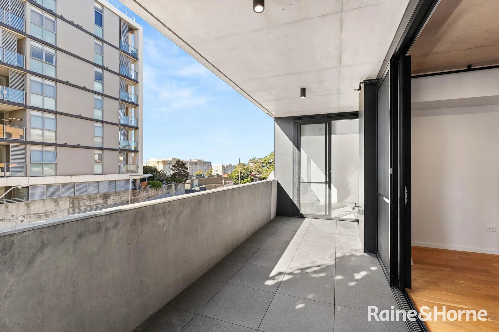 Additional image 5 of 306/5 Merewether Street, Newcastle NSW 2300