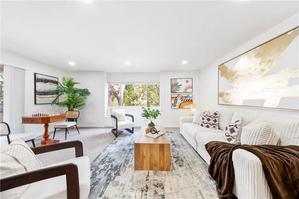 Additional image 4 of 5674 Windsor Way Unit 201, Culver City, CA 90230