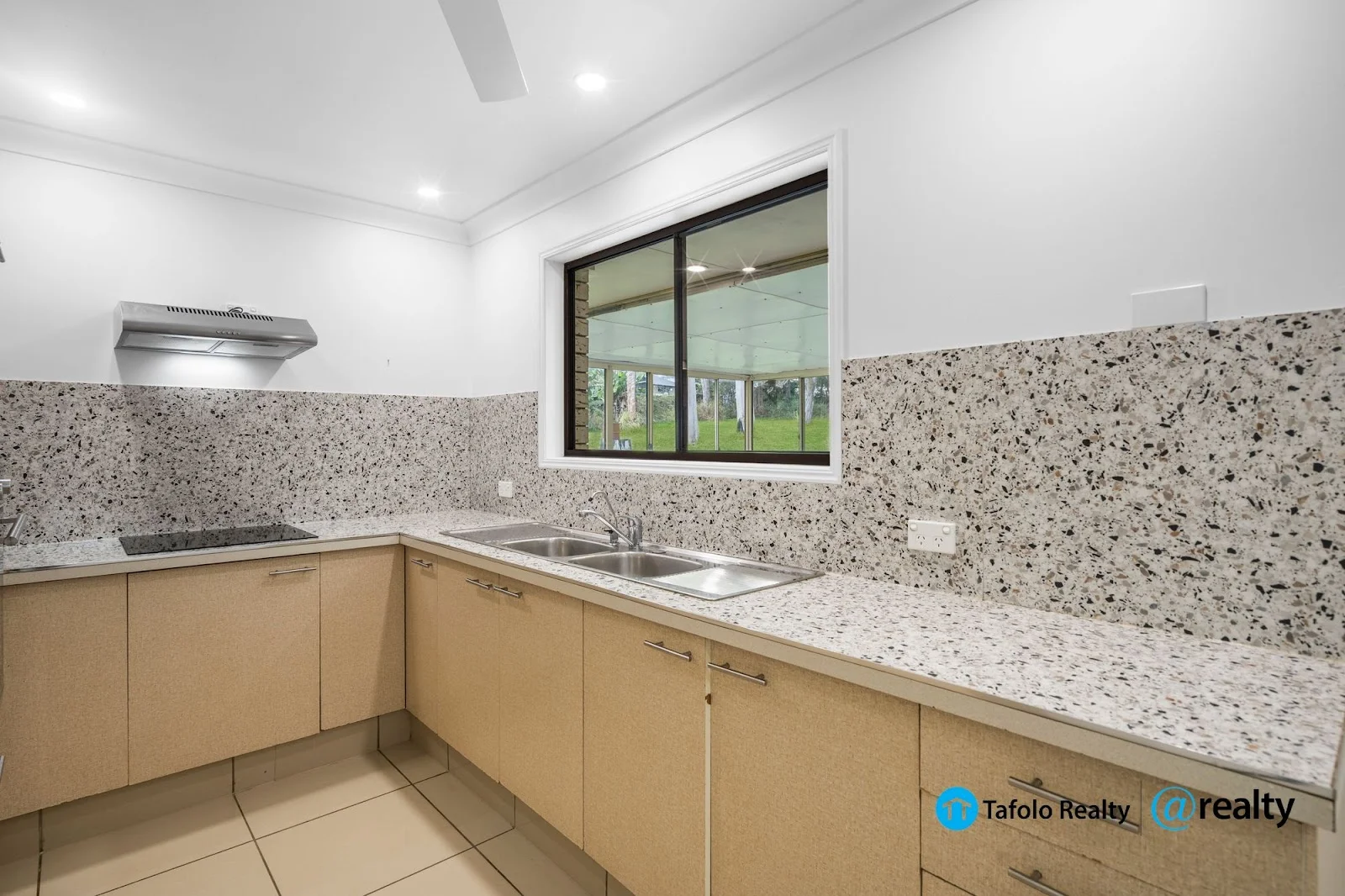 Additional image 7 of 33 Muriel Street, Redland Bay QLD 4165