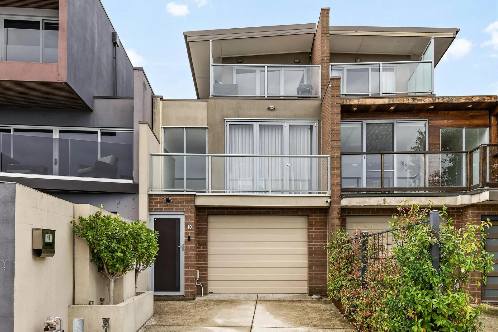 10 Balderrie Court, Gowanbrae VIC 3043