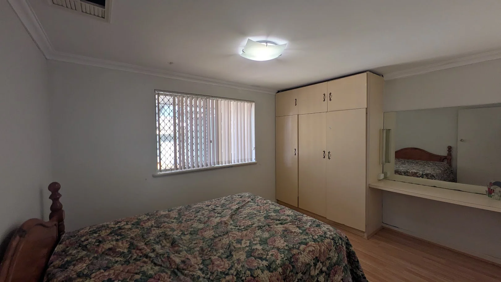 Additional image 2 of Huge Room/3 Albatross Pass, Willetton WA 6155