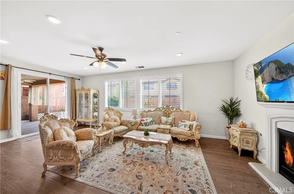 Additional image 15 of 15581 Curry Pl, Fontana, CA 92336