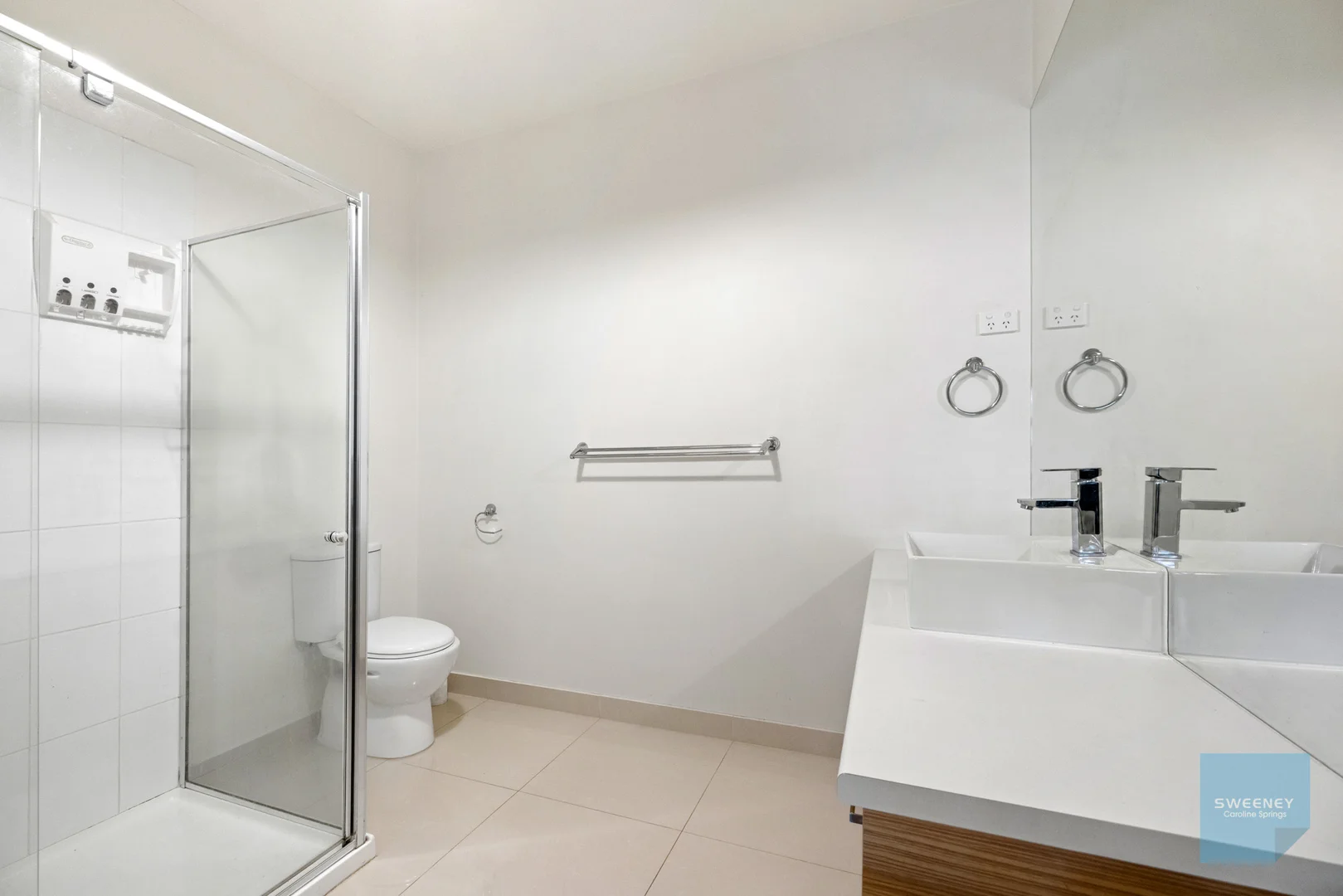 Additional image 11 of 114 The Esplanade, Caroline Springs VIC 3023