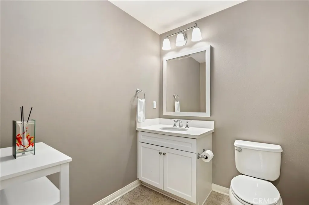 Additional image 52 of 59 Kempton, Irvine, CA 92620