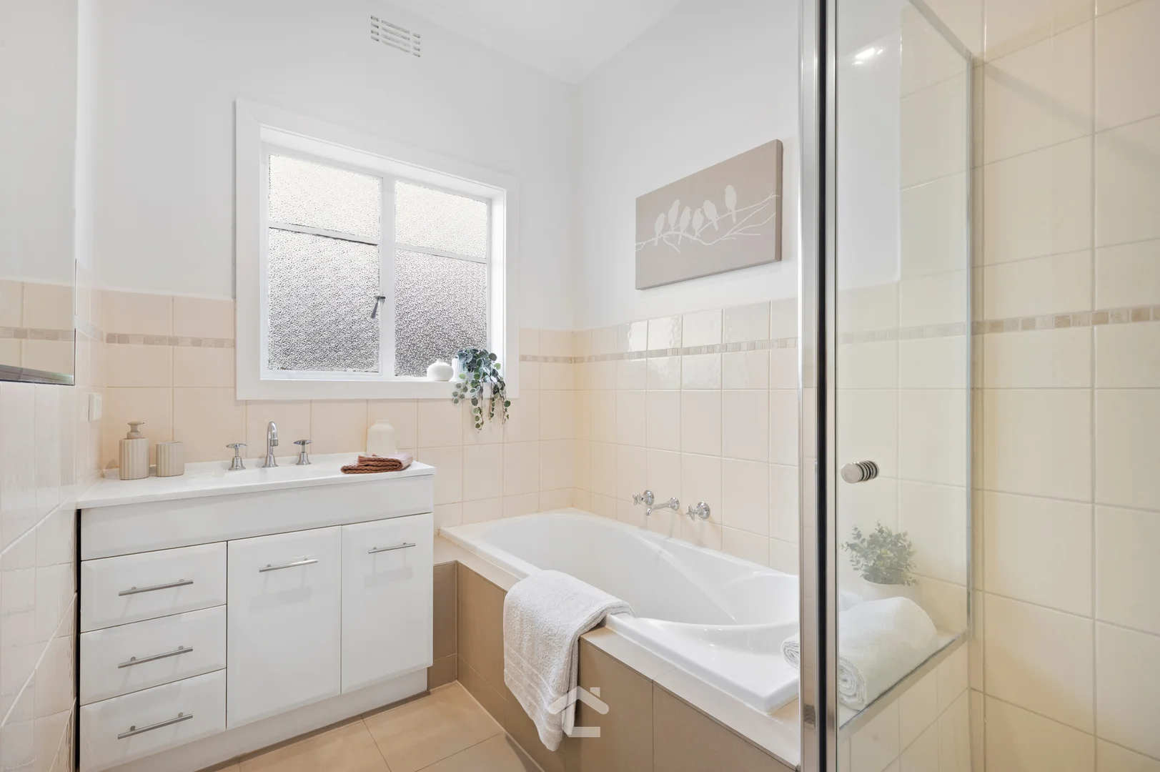 Additional image 10 of 4 Carter Avenue, Nunawading VIC 3131