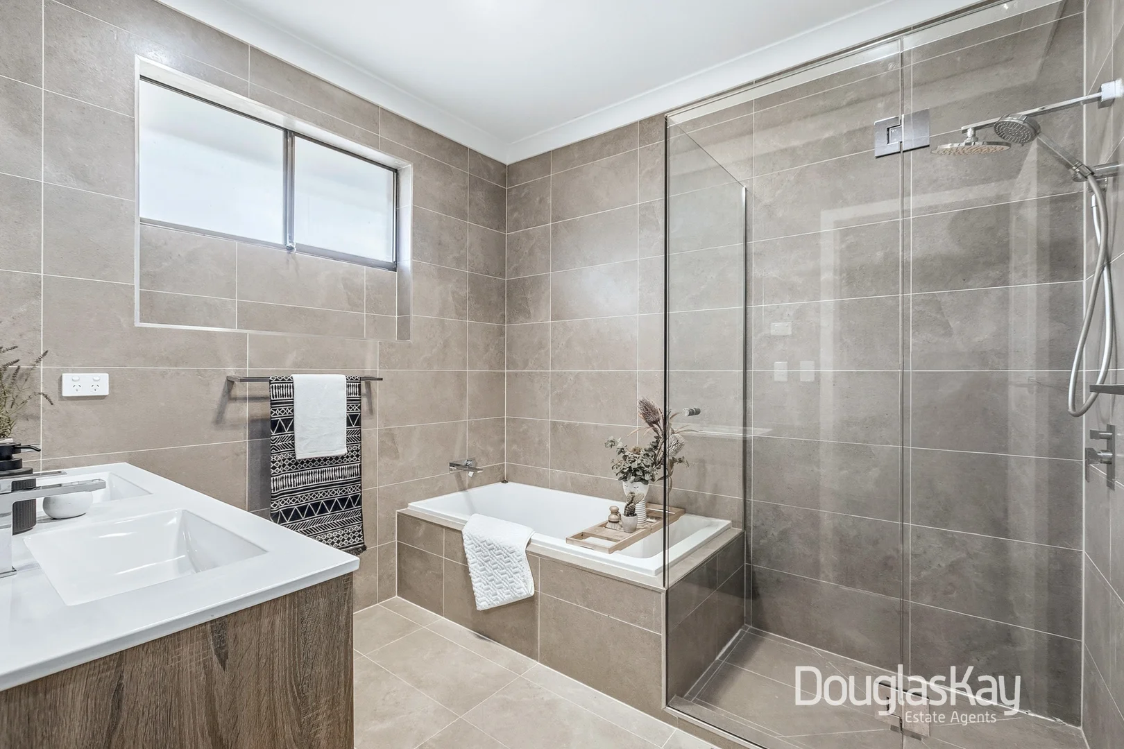 Additional image 16 of 141 Hall Street, Sunshine West VIC 3020