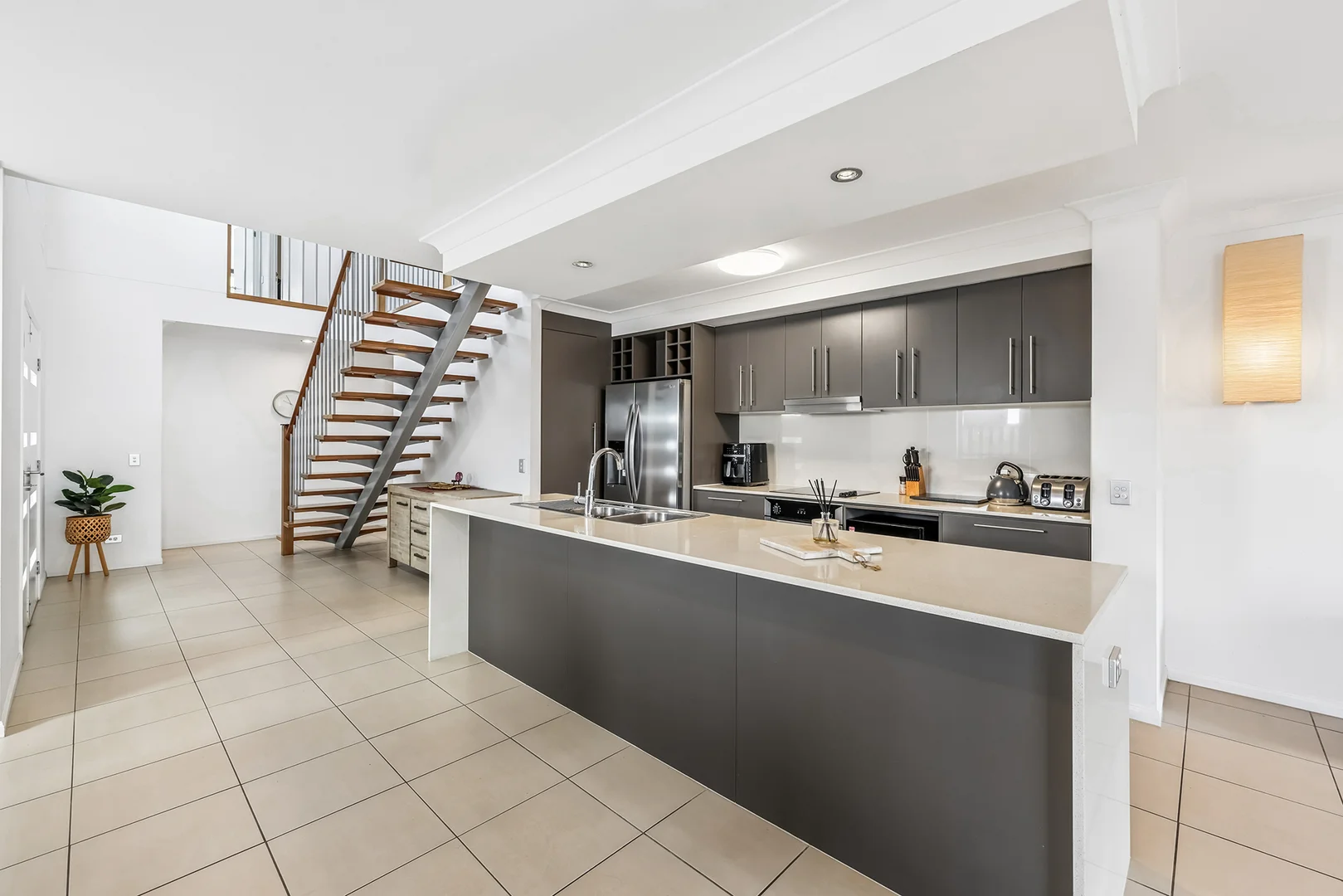 Additional image 6 of 18 Lillie Street, Burleigh Waters QLD 4220