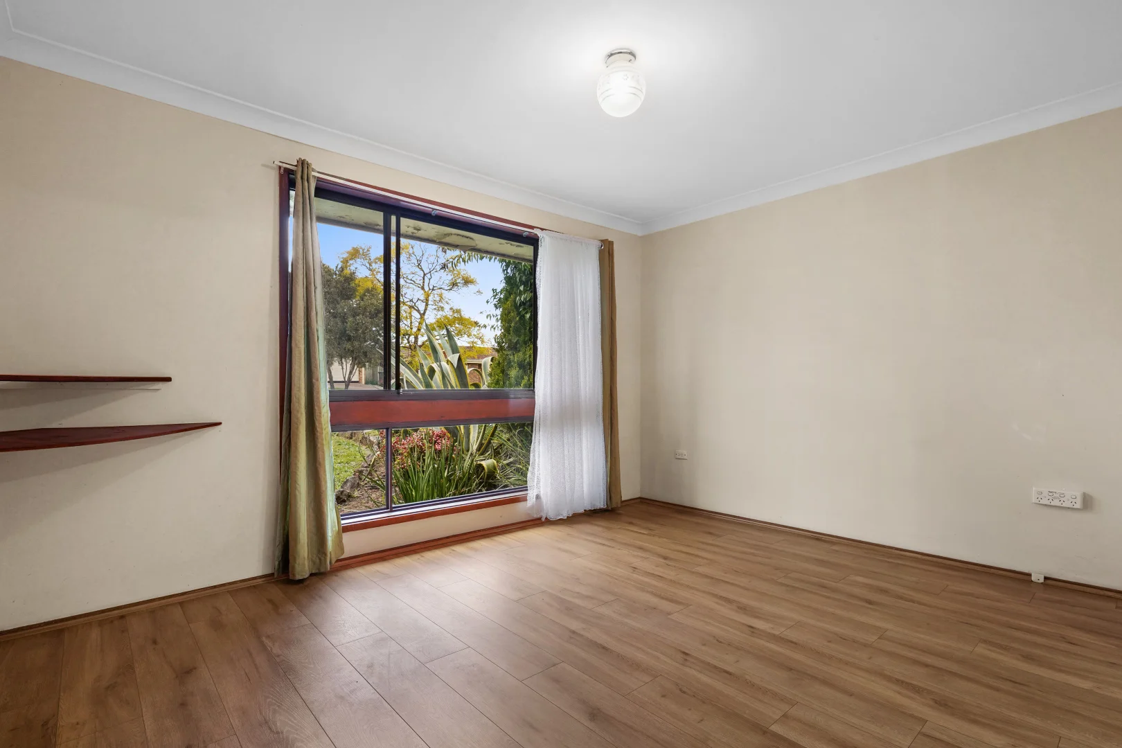 Additional image 3 of 12 Livingstone Avenue, Ingleburn NSW 2565