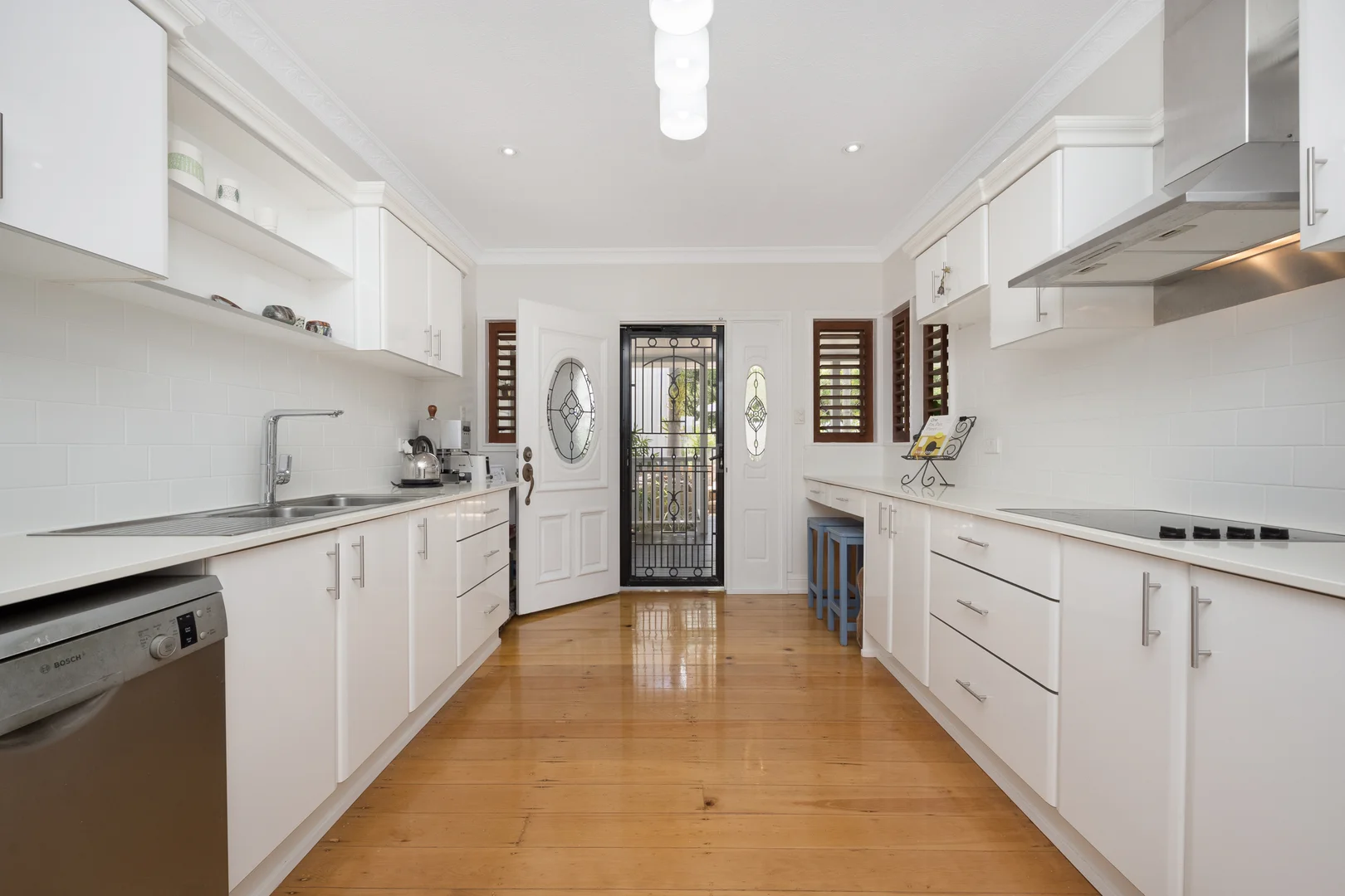 Additional image 3 of 12 Scully Street, West End QLD 4810