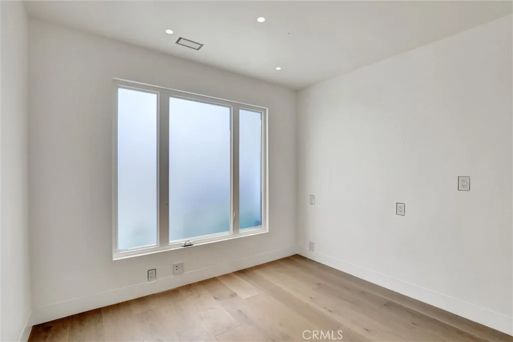 Additional image 15 of Address Not Available, Costa Mesa, CA 92627