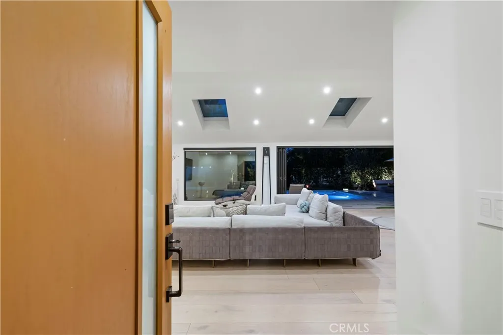 Additional image 46 of 3640 Wrightwood, Studio City, CA 91604