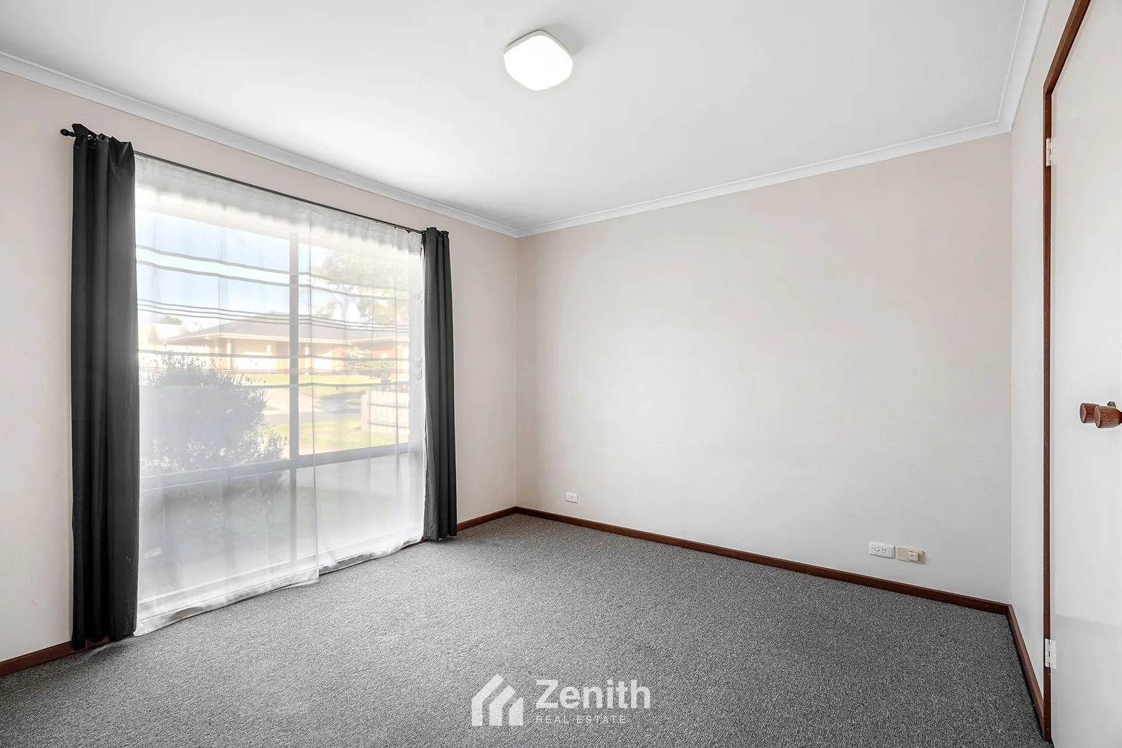 Additional image 7 of 1 Joseph Banks Crescent, Cranbourne VIC 3977
