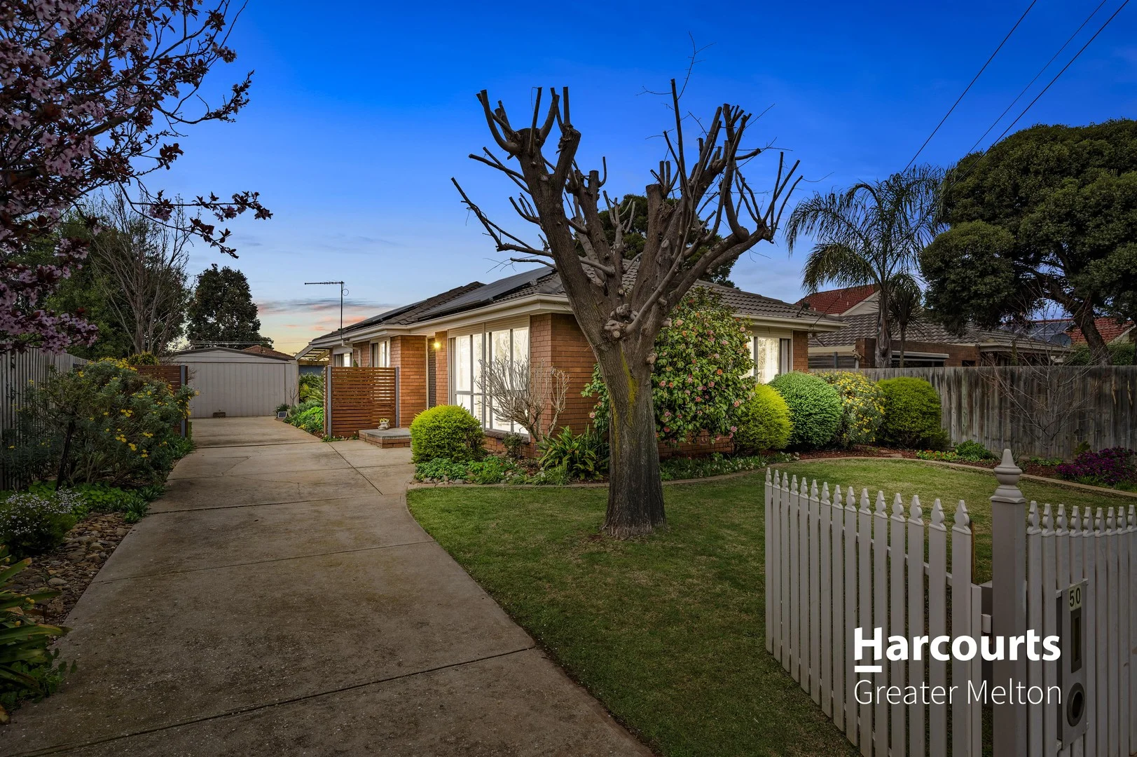50 Hume Avenue, Melton South VIC 3338