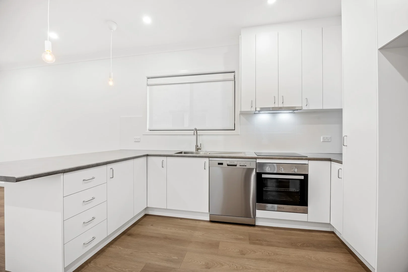 9 Park Street, Peakhurst NSW 2210