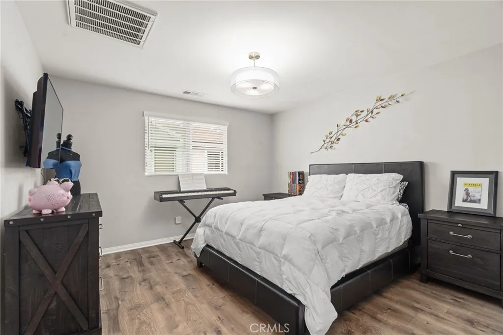 Additional image 45 of 14840 Maple Ter, Los Angeles, CA 91402