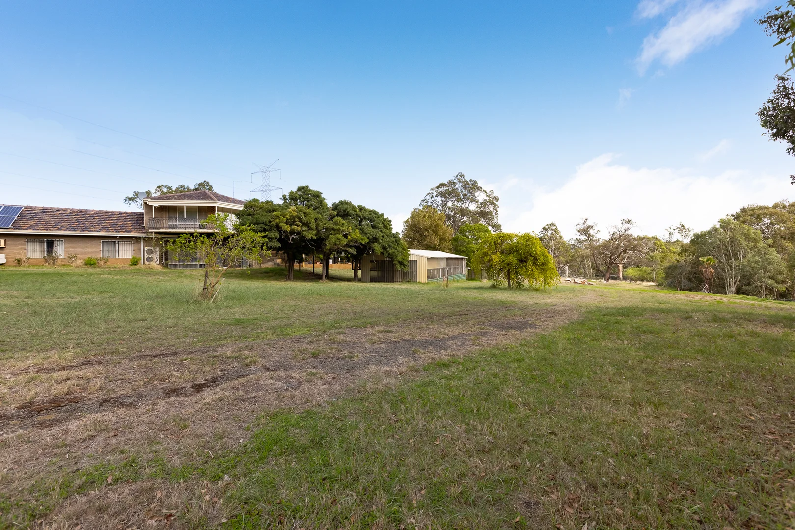 Additional image 20 of 8 Mckenize Grove, Kelmscott WA 6111