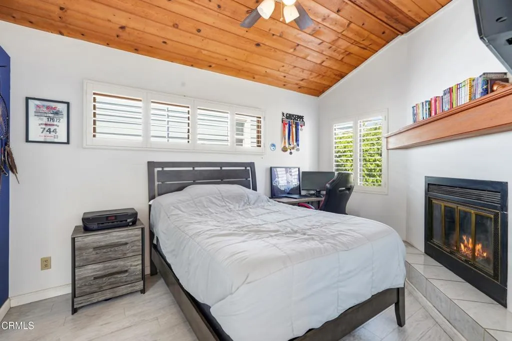 Additional image 47 of 3233 Community Avenue, La Crescenta, CA 91214